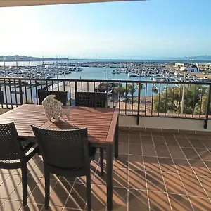 apartaments-club-nautic-lescala.topcostabravahotels.com/